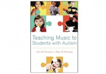 TEACHING MUSIC TO STUDENTS WITH AUTISM Paperback